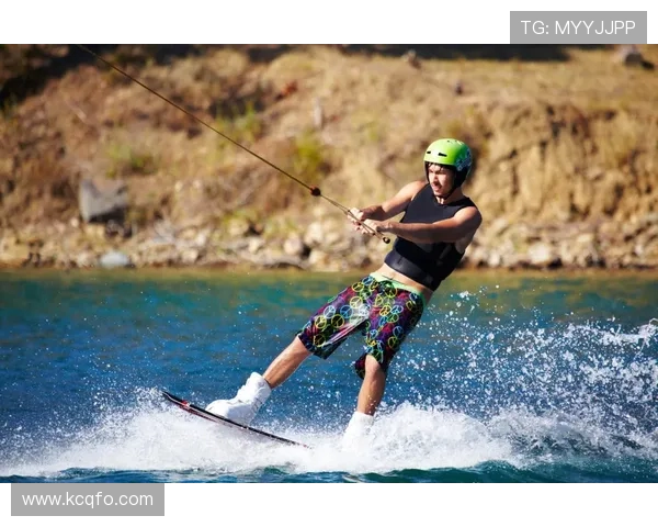 成都攀岩队在极限运动联赛中的技术表现分析与点评